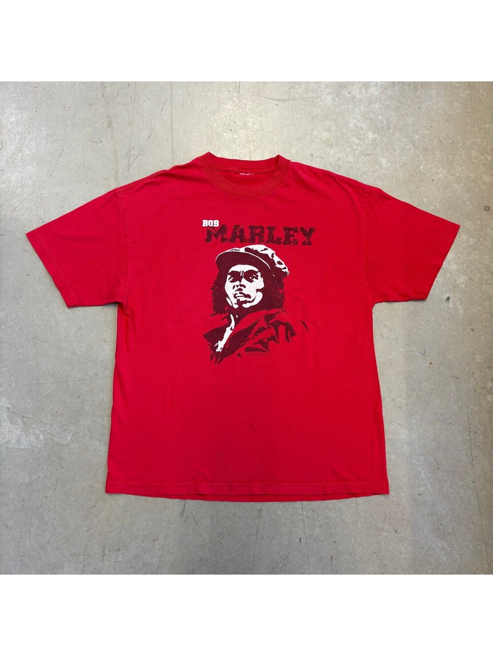 Vintage 2000s Bob Marley "Better to die fighting" Graphic T-Shirt Large Red